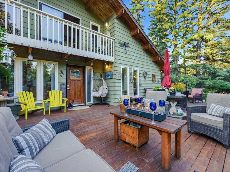 23 Redwood Meadows Drive, Rural Rocky View County, AB, T3Z 1A3