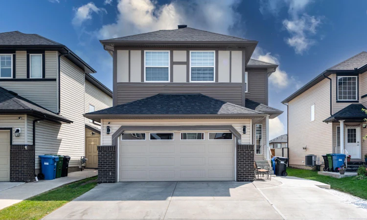 50 Saddleland Crescent NE