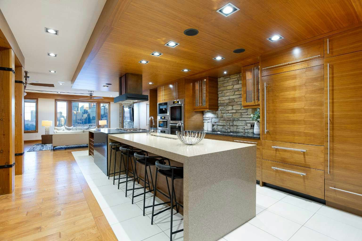 738 Crescent Road NW, Calgary, AB, T2M 4A7 - 9