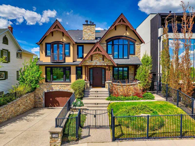 738 Crescent Road NW - 3
