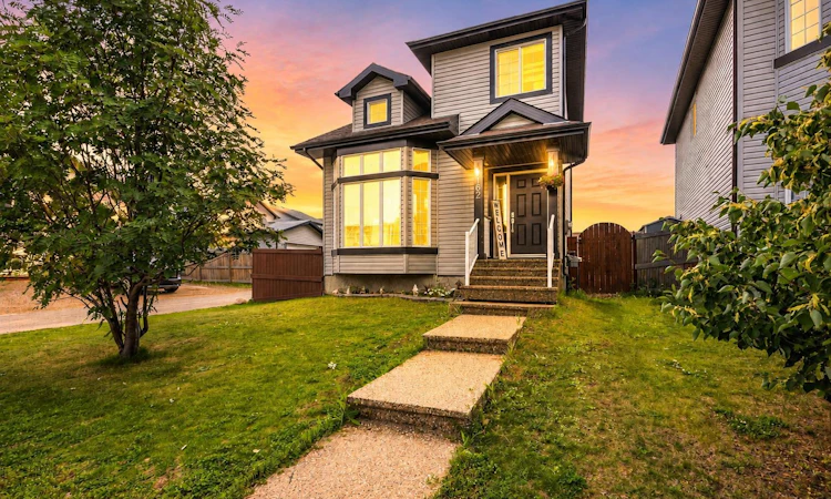 162 Chestnut Way