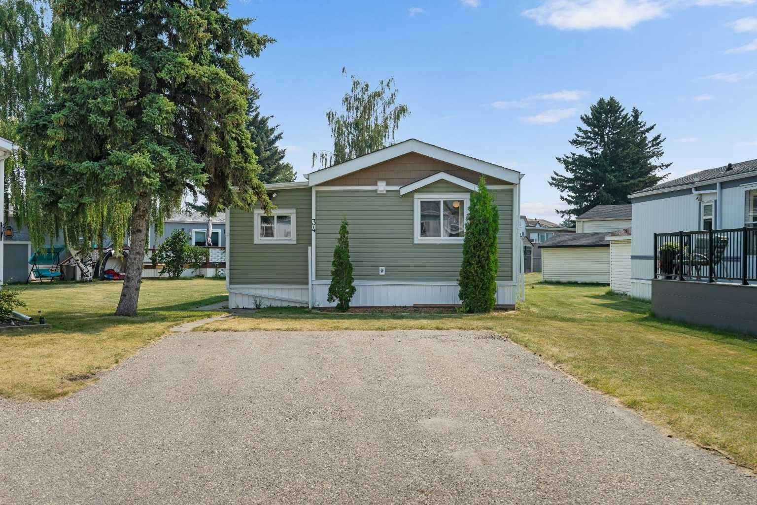 34 Burroughs Place NE, Calgary, AB, T1Y 6K5