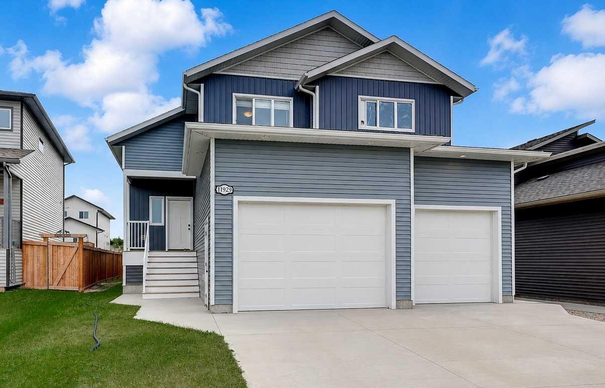 11929 81 Avenue, Grande Prairie, AB, T8W 0M6