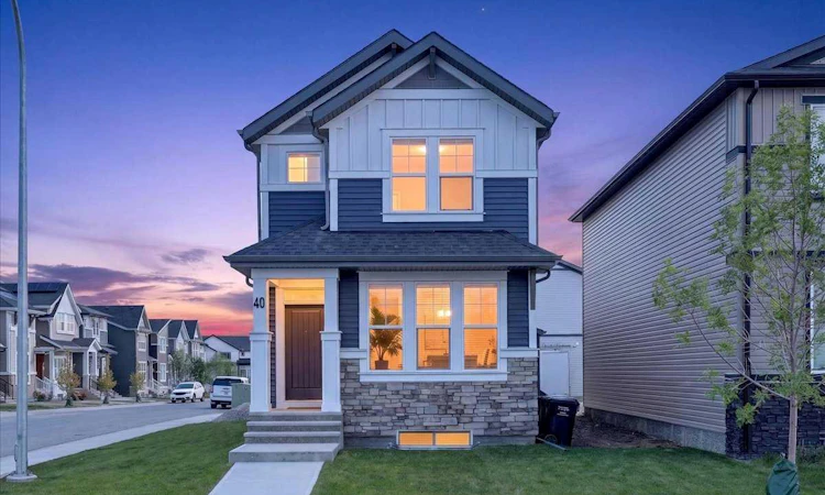 40 Amblefield View NW