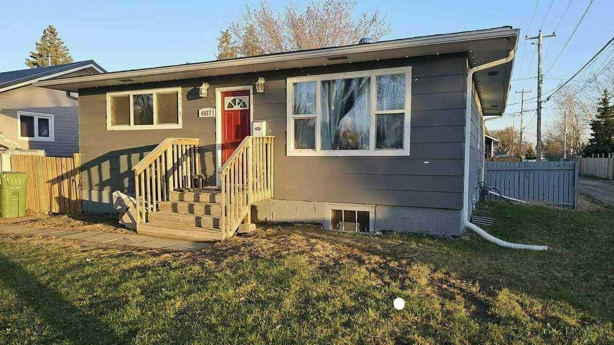 4817 40 Street, Lloydminster City West, AB, S9V 0C3