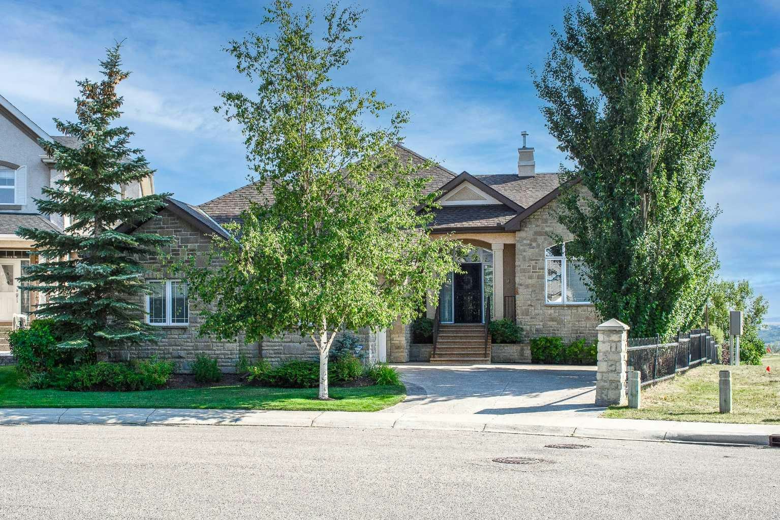 41 Cranleigh Park SE, Calgary, AB, T3M 1J1