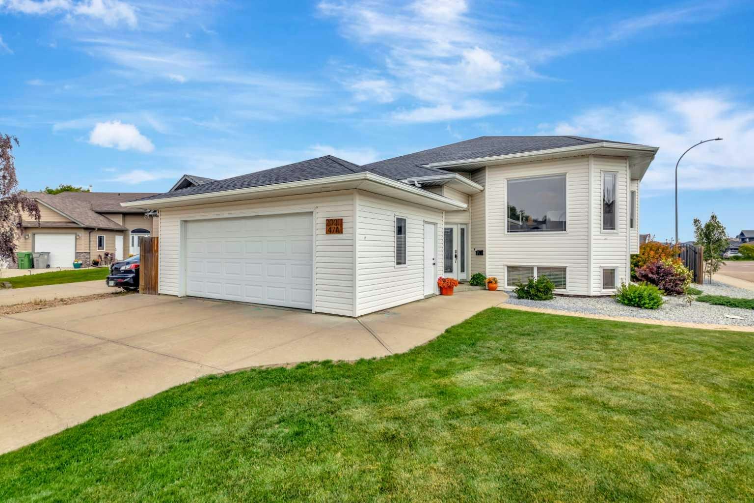 2001 47a Avenue Close, Lloydminster City West, AB, S9V 1N8