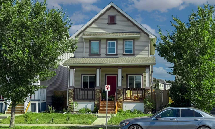 222 Copperpond Boulevard SE