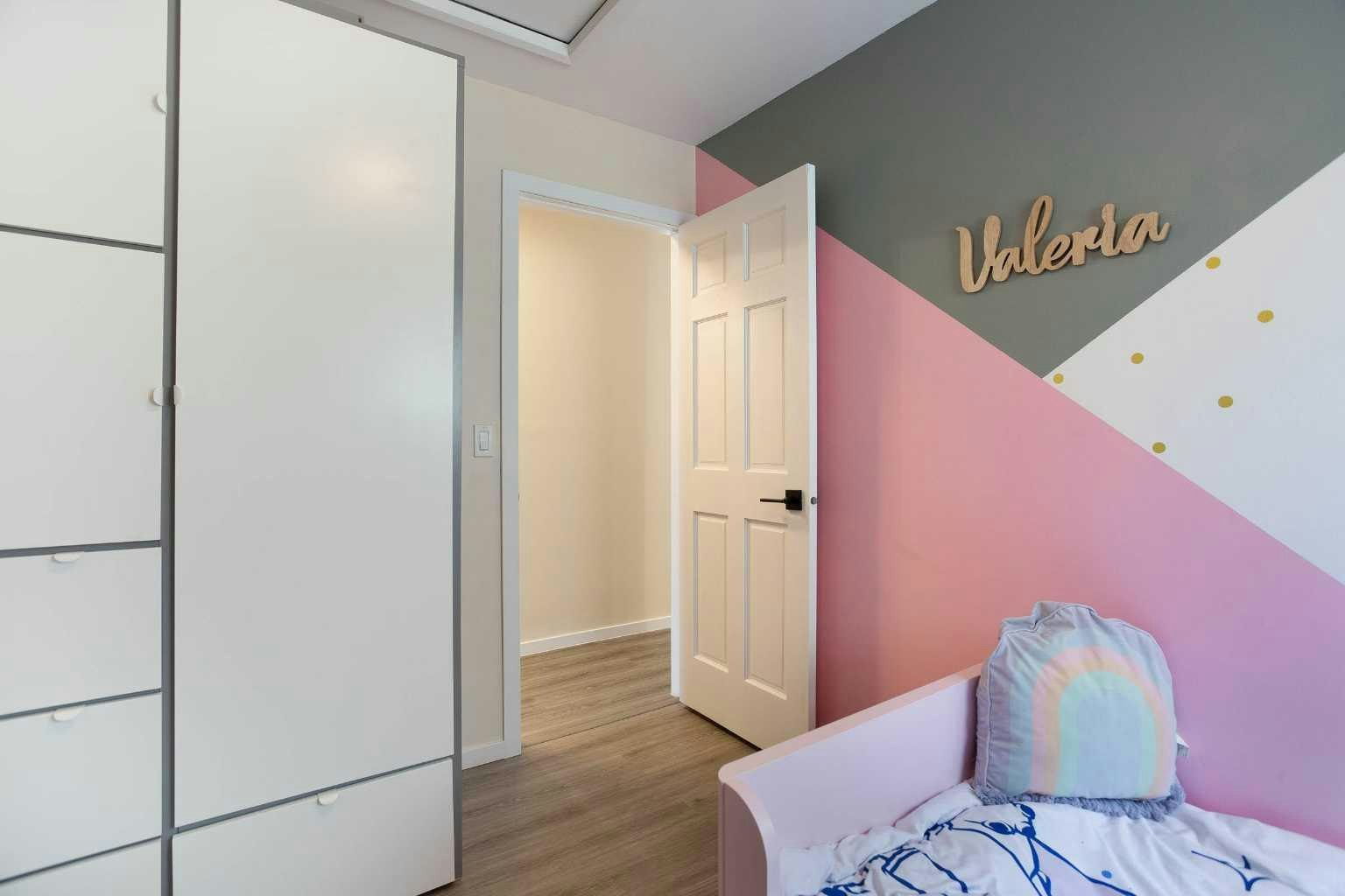 5 Shawglen Court SW, Calgary, AB, T2Y 2R1 - 13
