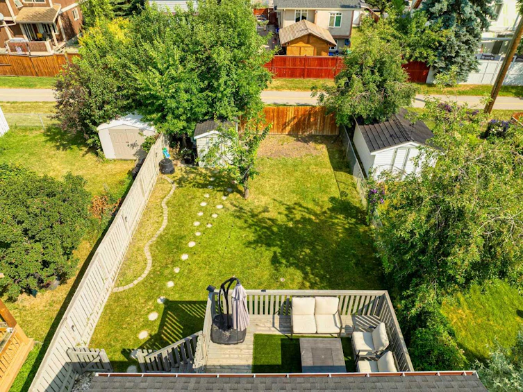 5 Shawglen Court SW, Calgary, AB, T2Y 2R1 - 33
