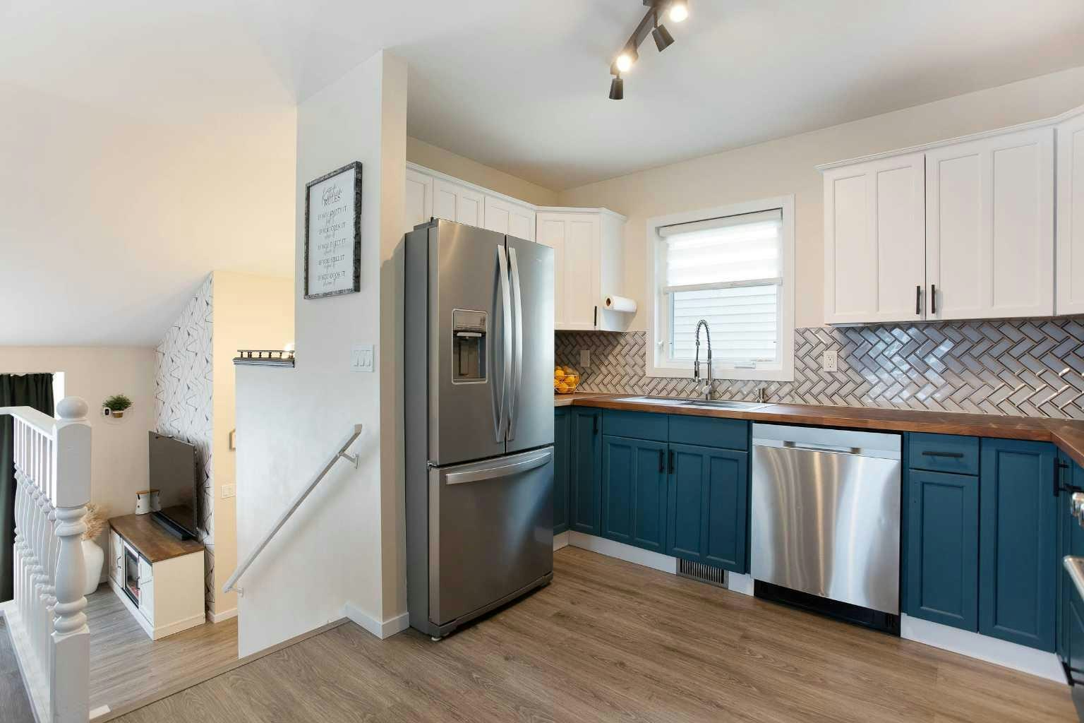 5 Shawglen Court SW, Calgary, AB, T2Y 2R1 - 10