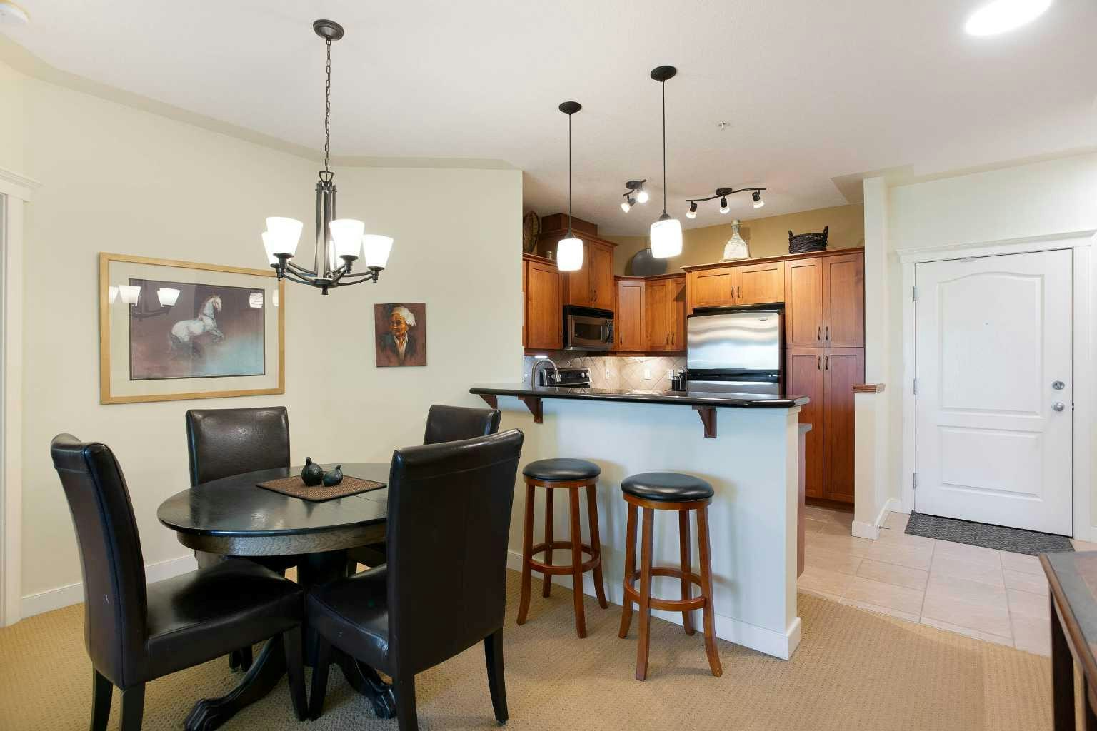 405-10 Discovery Ridge Close SW, Calgary, AB, T3H 5X3 - 7