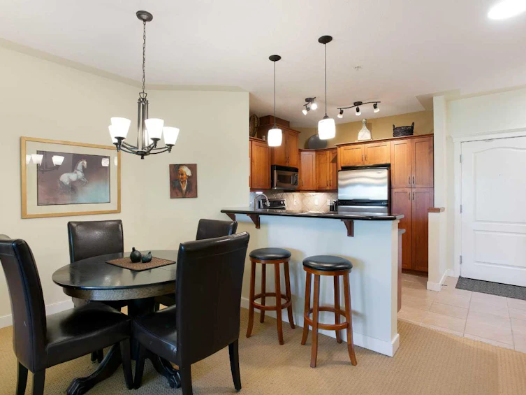 405-10 Discovery Ridge Close SW, Calgary, AB, T3H 5X3 - 7