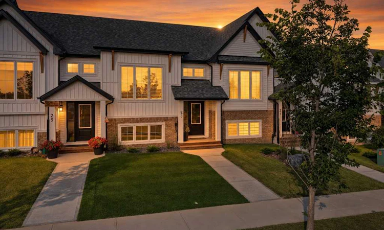 23 Station Drive