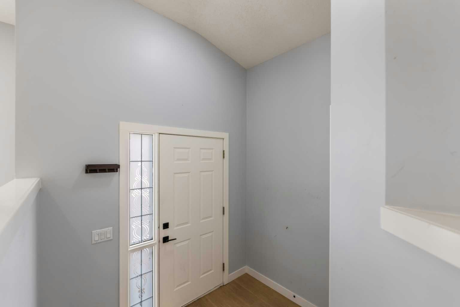 102 Martin Crossing Grove NE, Calgary, AB, T3J 3M5