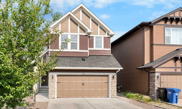 161 Cougar Ridge Close SW