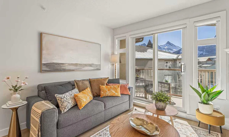 411-160 Kananaskis Way