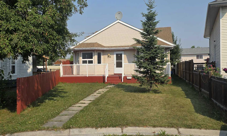 155 Applefield Close SE