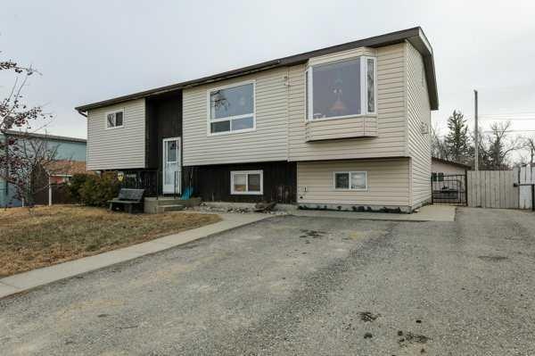 210 Macewan Street, Granum, AB, T0L 1A0