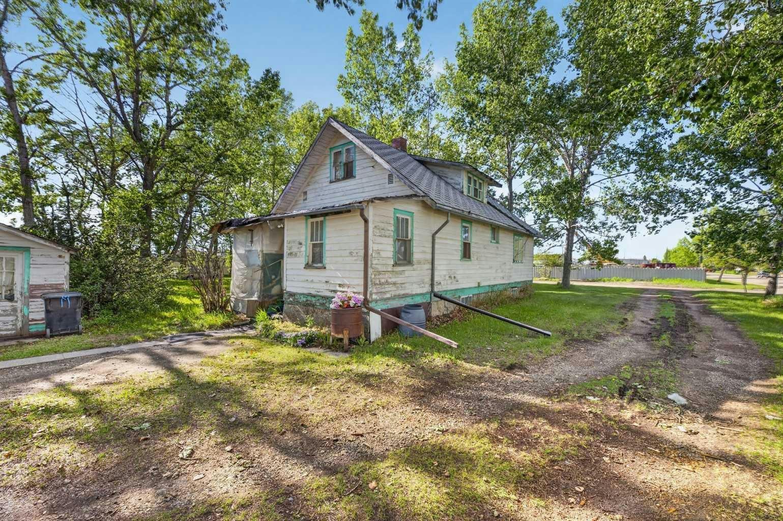 1701 18 Avenue, Didsbury, AB, T0M 0W0