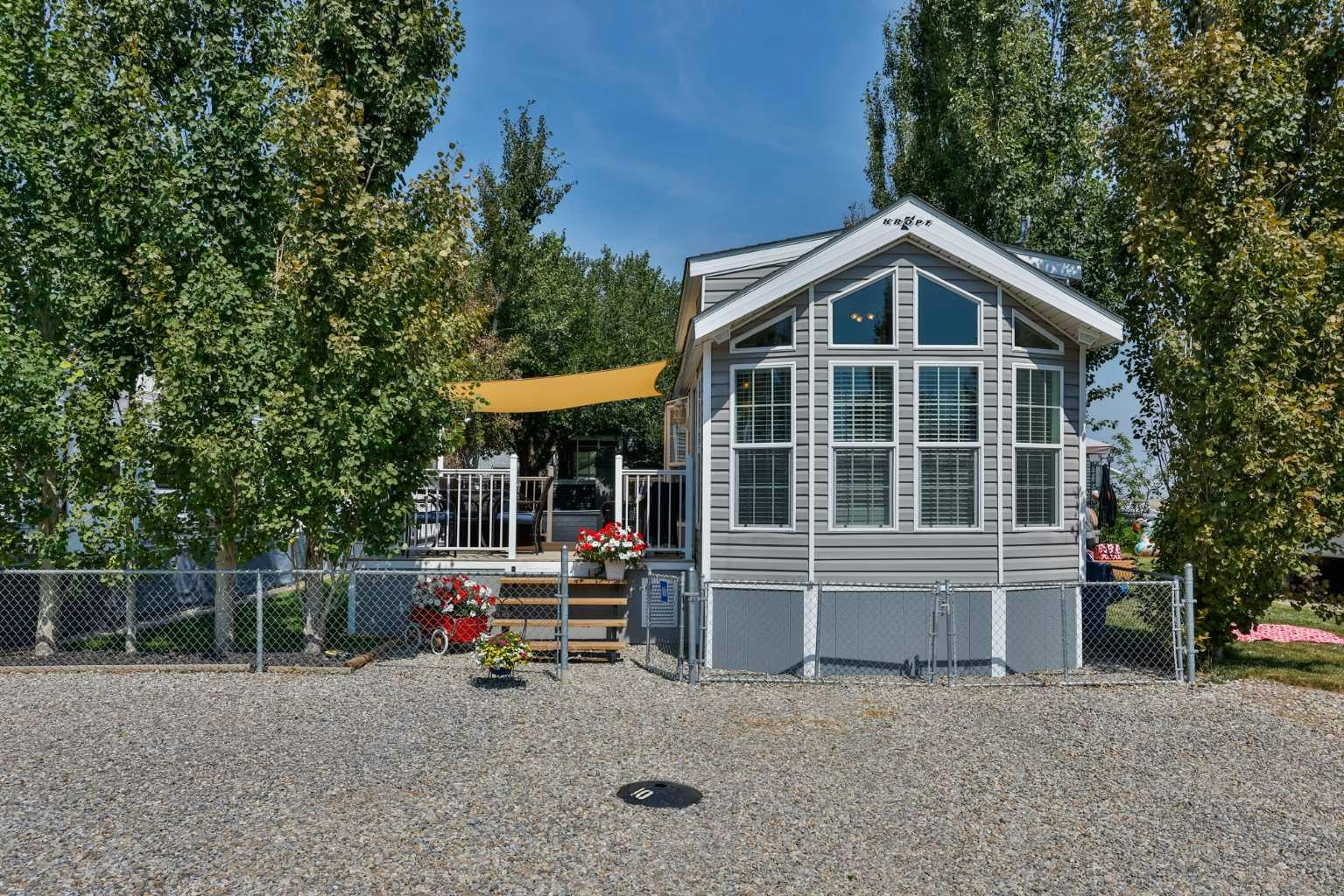 10 Cormorant Crescent, Vulcan, AB, T0L 2B0