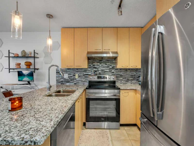 214-5115 Richard Road SW - 4