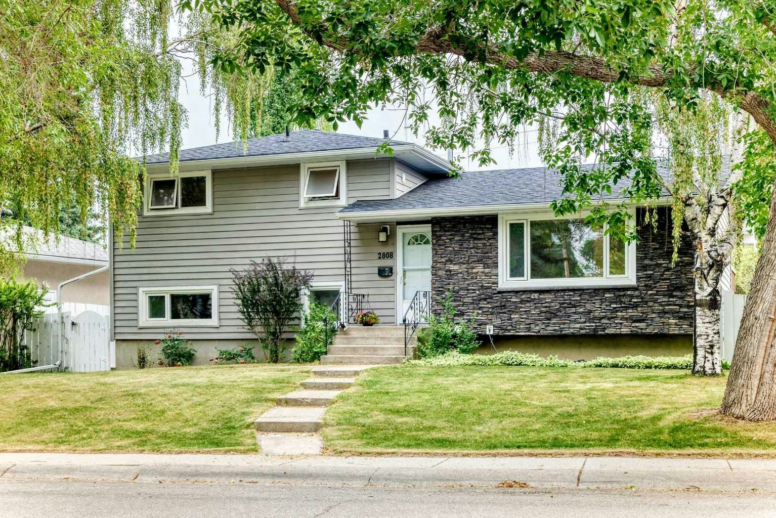 2808 Brecken Road NW, Calgary, AB, T2L 1H6