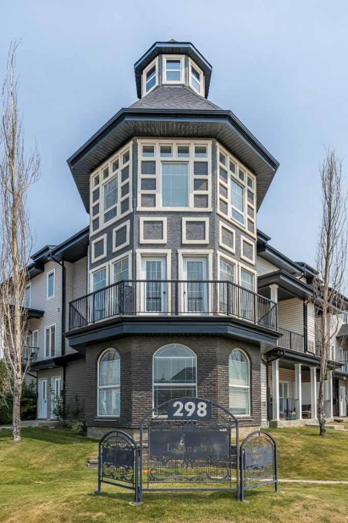 28-298 Somerset Way SE, Medicine Hat, AB, T1B 0E9