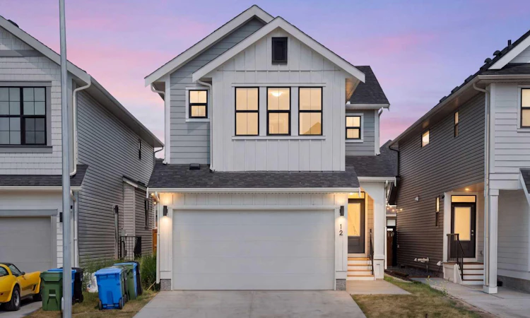 12 Copperhead Gardens SE