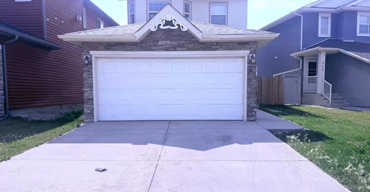 952 Taradale Drive NE, Calgary, AB, T3J 0E7 - 2