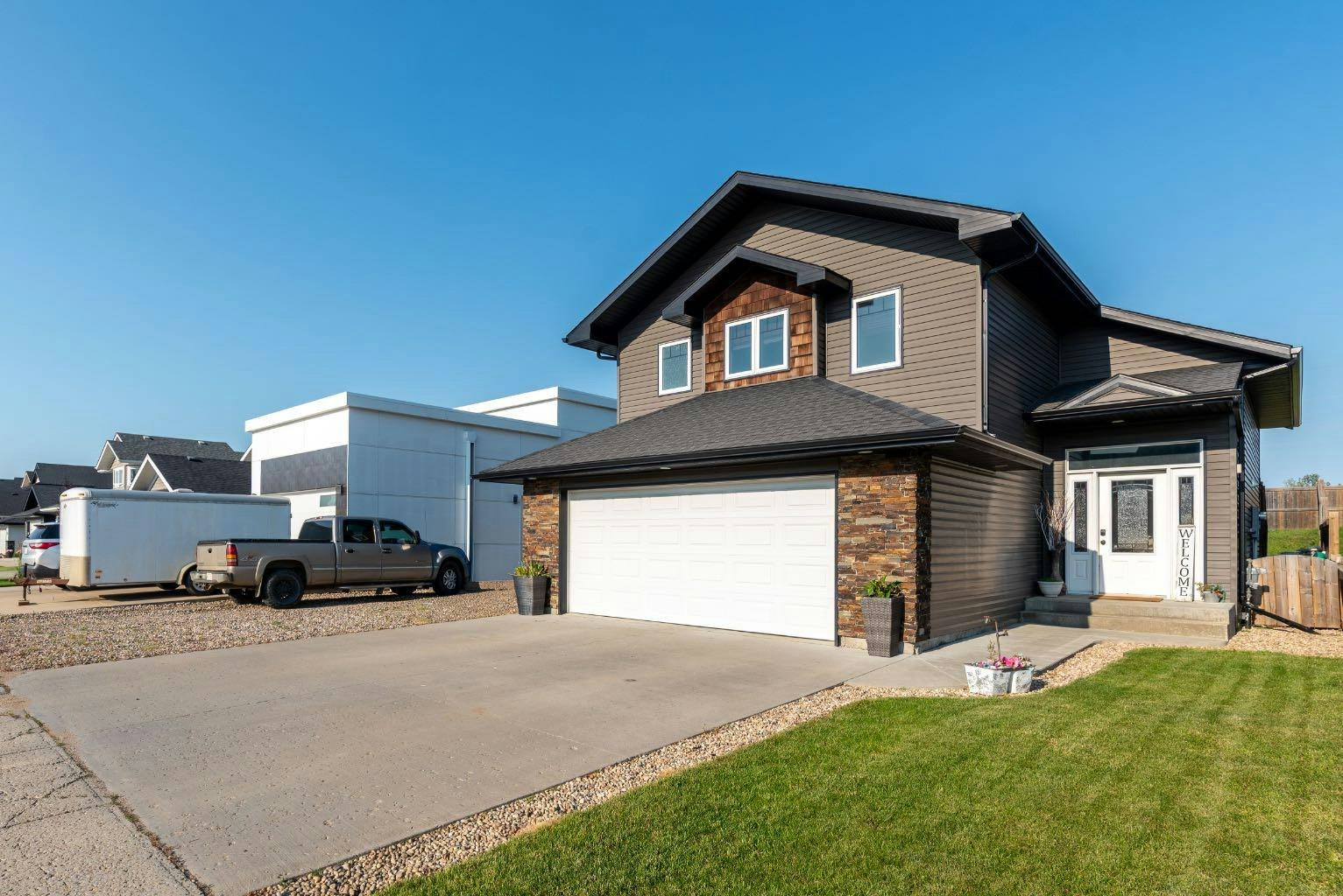 3802 74 Avenue, Lloydminster City West, AB, T9V 3M2