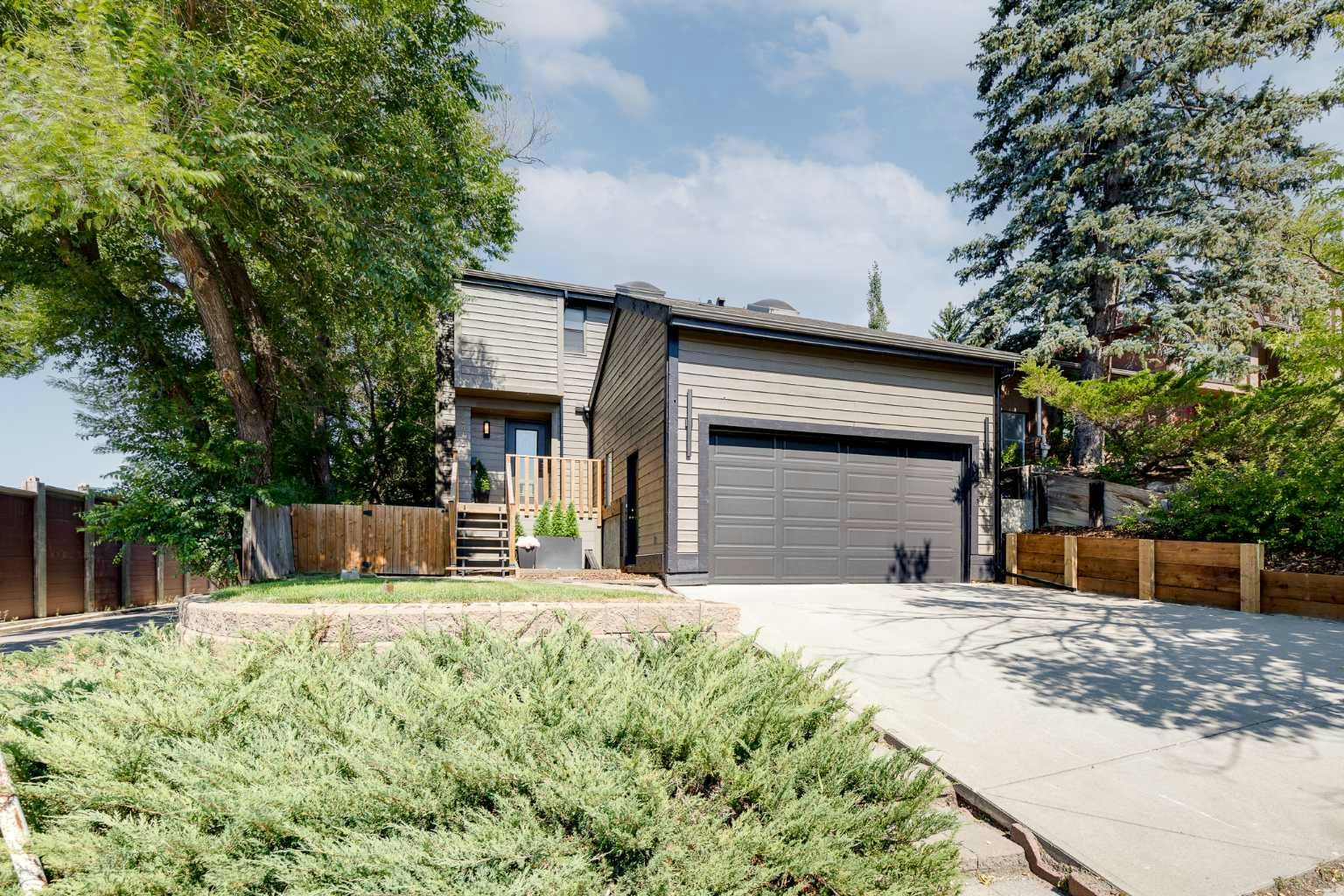 2416 14 Avenue NW, Calgary, AB, T2N 1M8