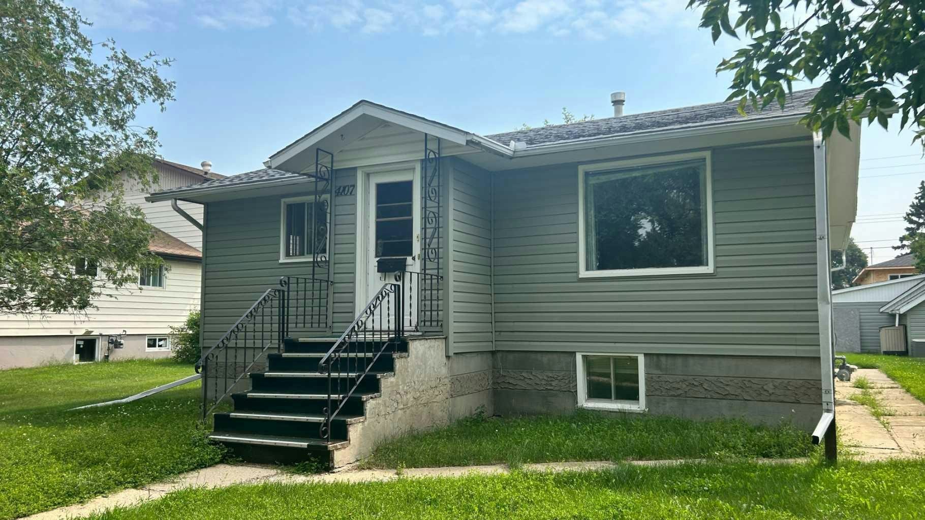 4107 50 Avenue, Camrose, AB, T4V 0P7
