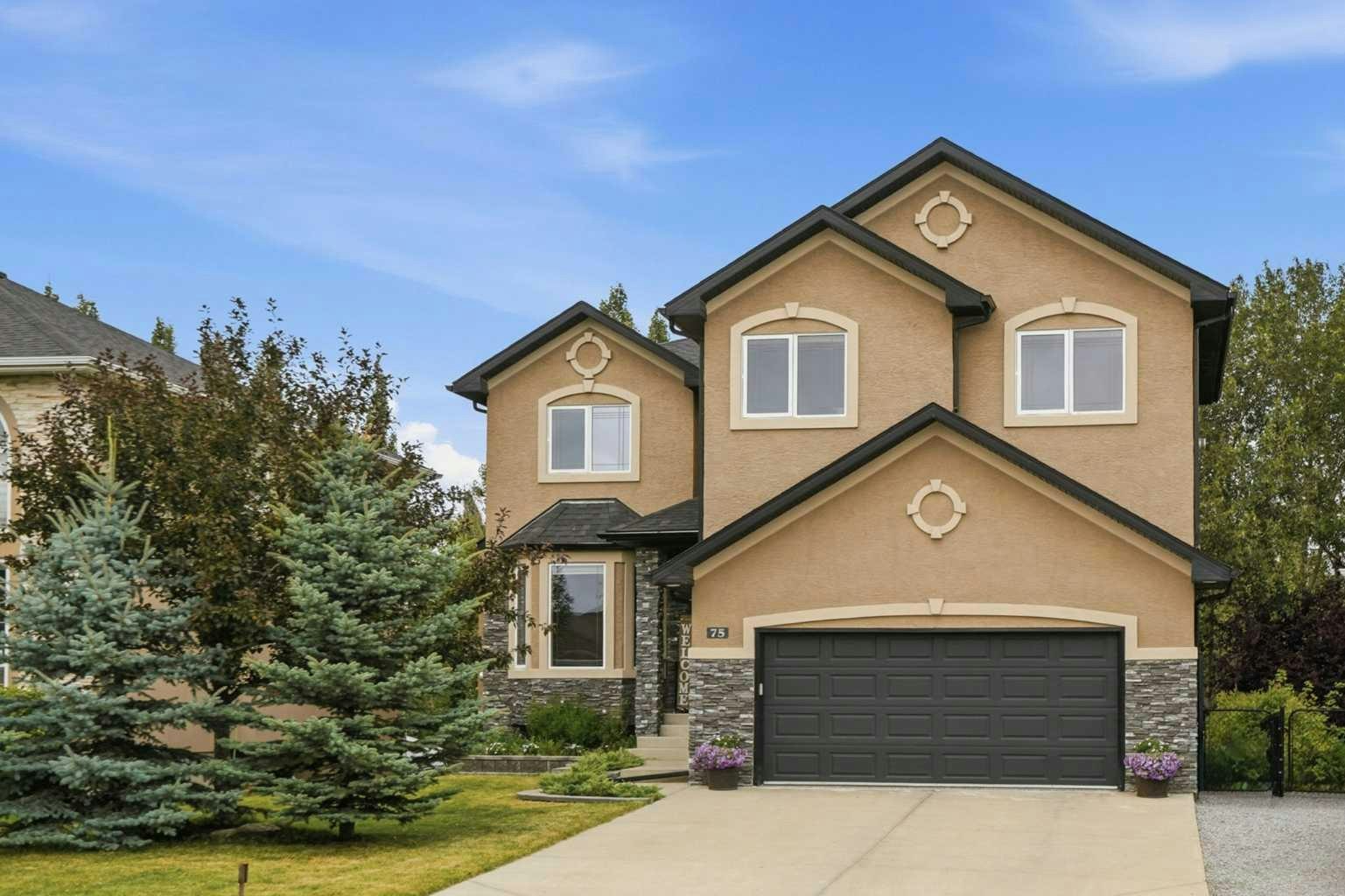 75 Royal Abbey Rise NW, Calgary, AB, T3G 4Y5