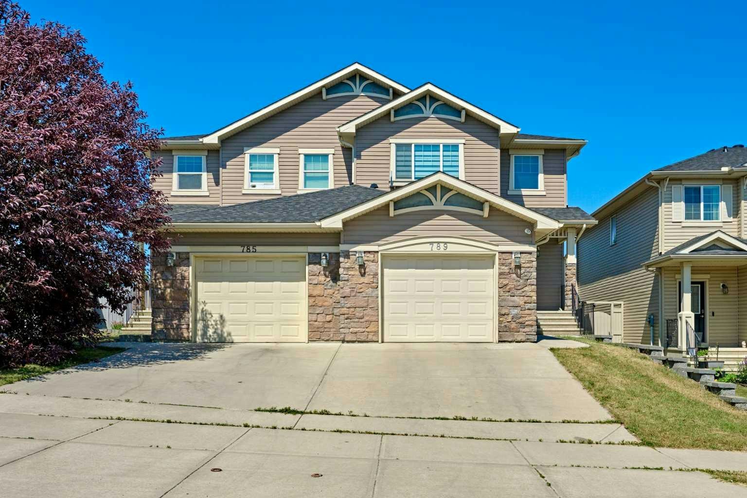 789 Panatella Boulevard NW, Calgary, AB, T3P 1E5
