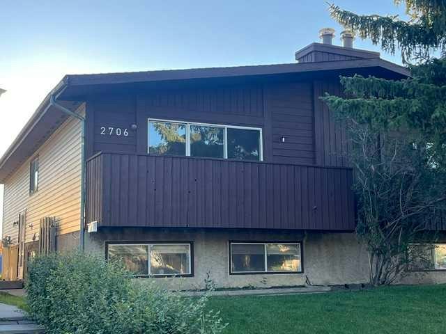 2706 46 Street SE, Calgary, AB, T2B 2N8