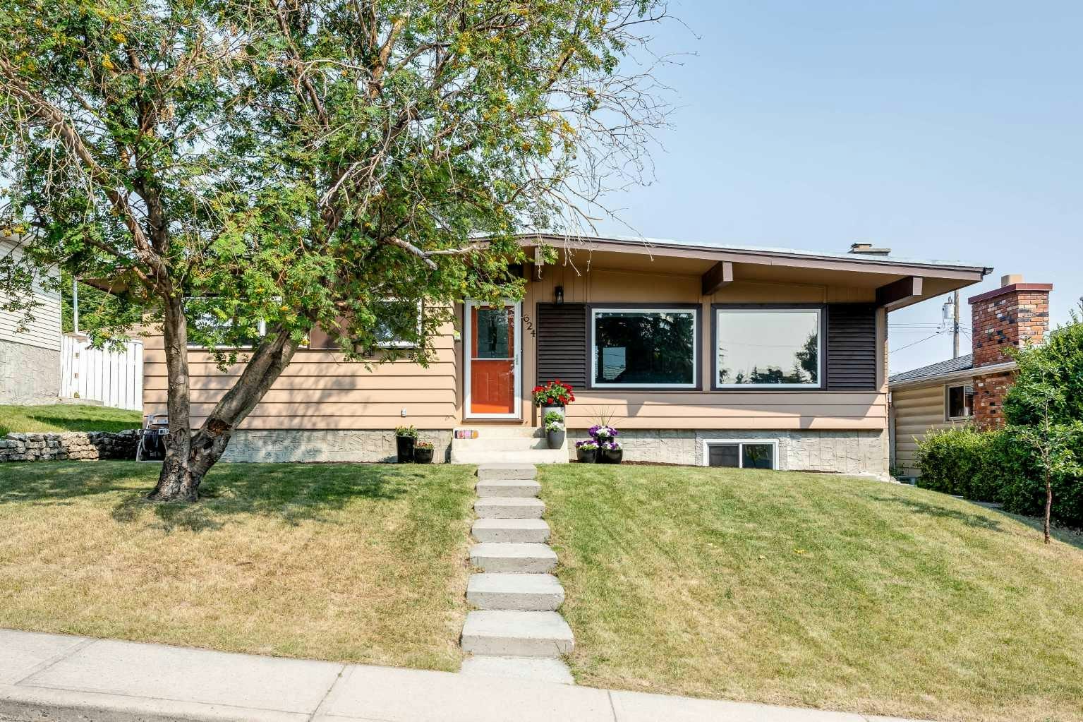 624 Sherman Avenue SW, Calgary, AB, T2W 0N2