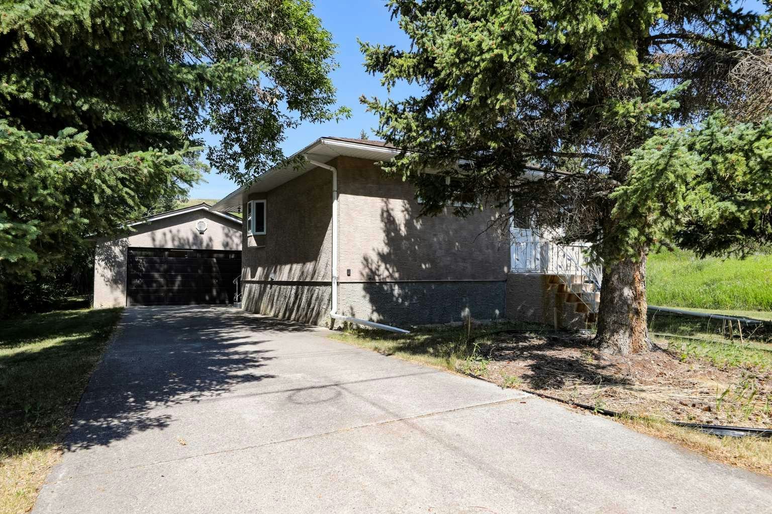 1142 Coleman Avenue, Pincher Creek, AB, T0K 1W0