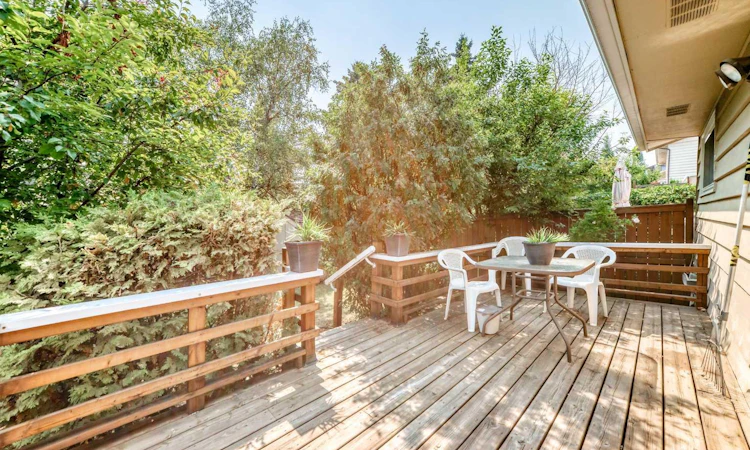 6437 Coach Hill Road SW