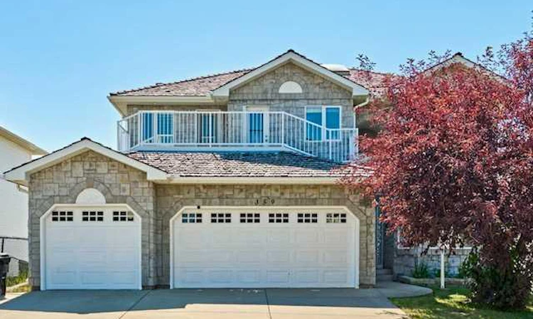 359 Rocky Ridge Drive NW