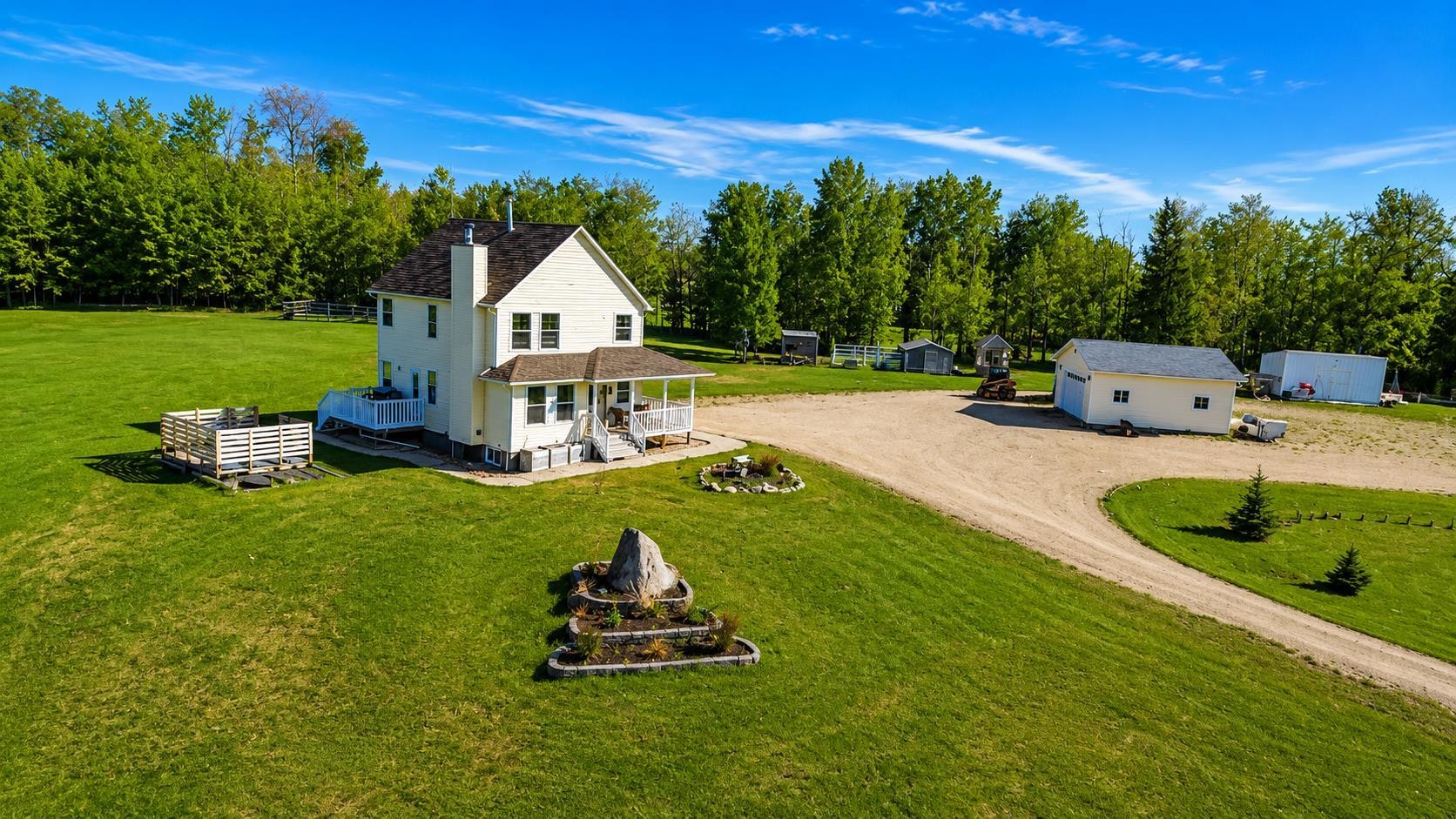 42-113033 Township Road 592, Woodlands County, AB, T7S 2A1