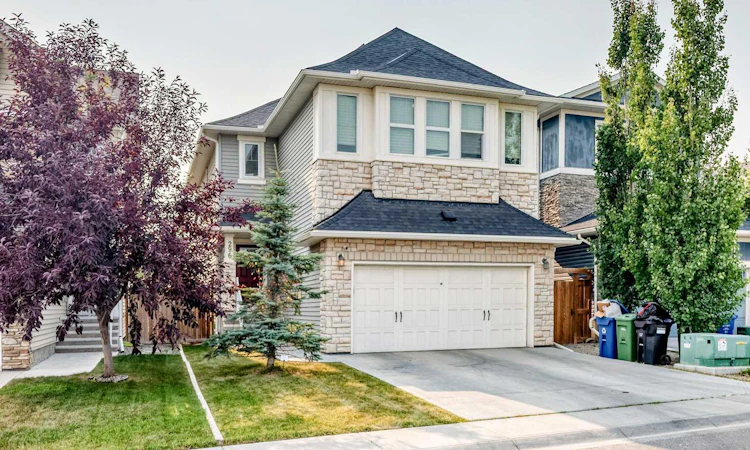 296 Nolancrest Heights NW