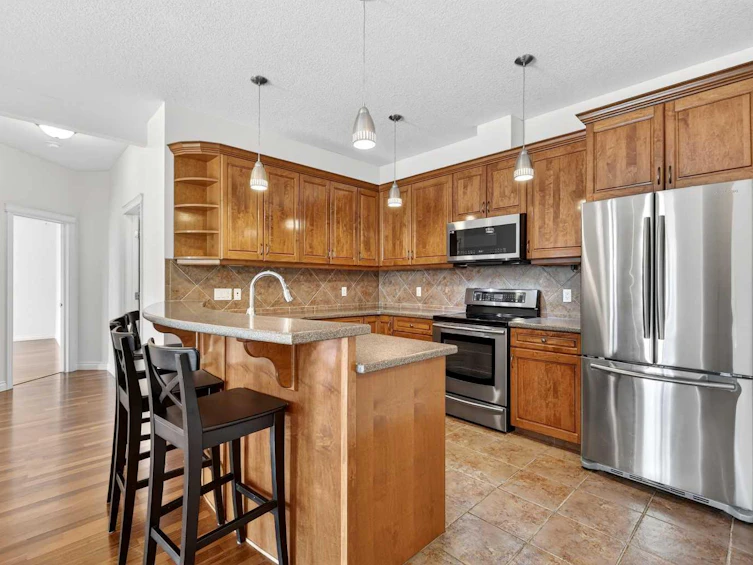 7304-14 Hemlock Crescent SW, Calgary, AB, T3C 2Z1 - 12