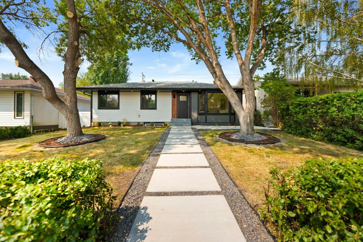 439 Arlington Drive SE, Calgary, AB, T2H 1S4