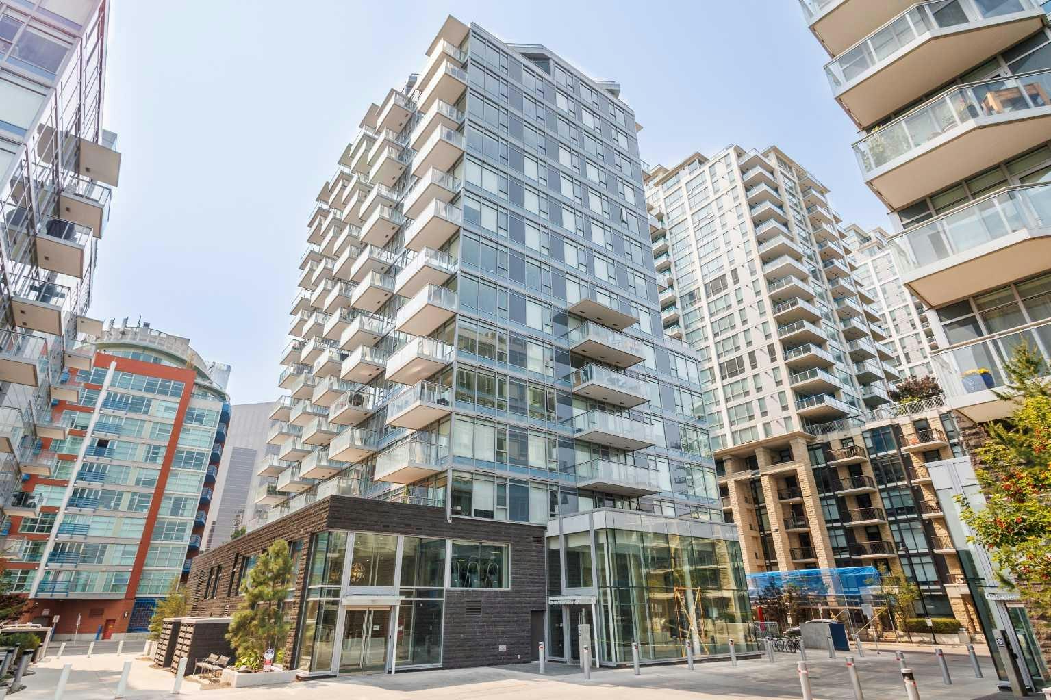 710-108 Waterfront Court, Calgary, AB, T2P 1K7