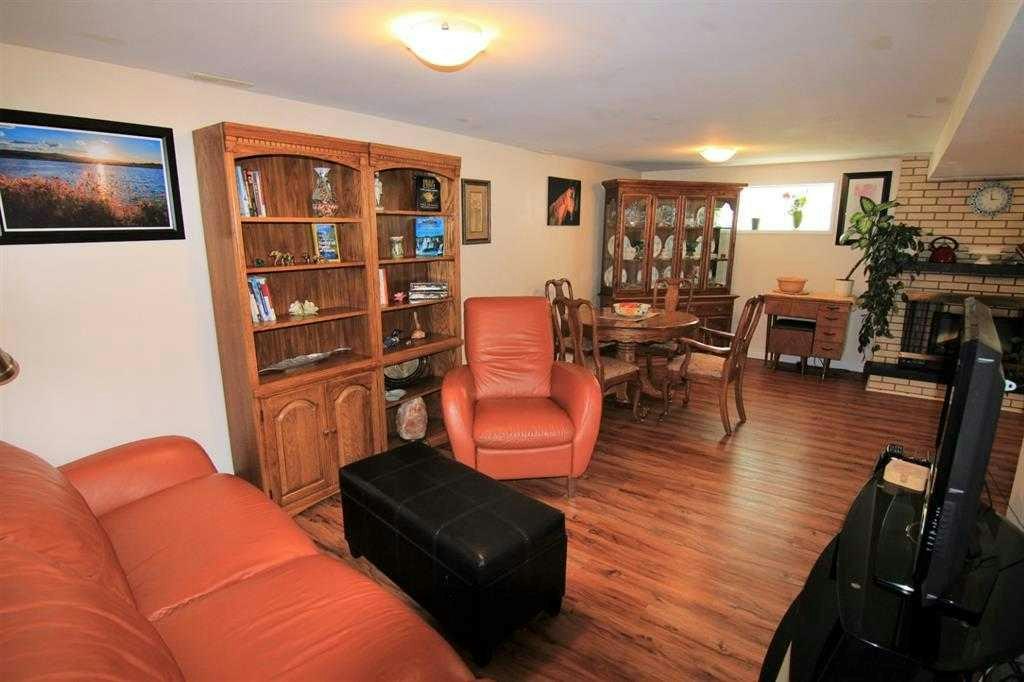 Basement Unit-7504 39 Avenue NW, Calgary, AB, T3B 1V3 - 7