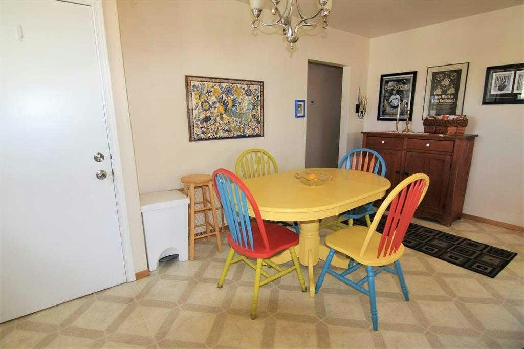 Basement Unit-7504 39 Avenue NW, Calgary, AB, T3B 1V3 - 8