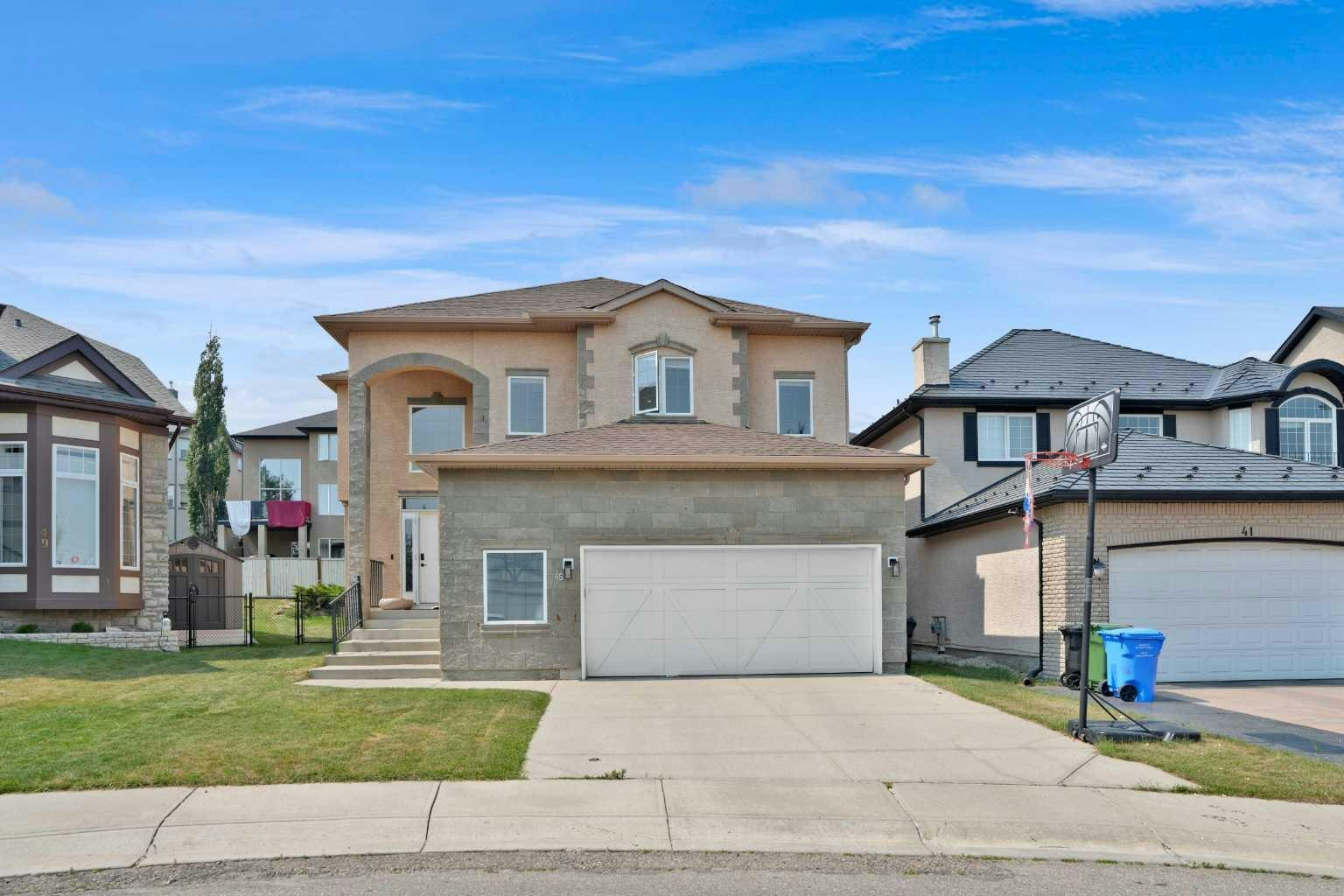 45 Sherwood View NW, Calgary, AB, T3P 1P1