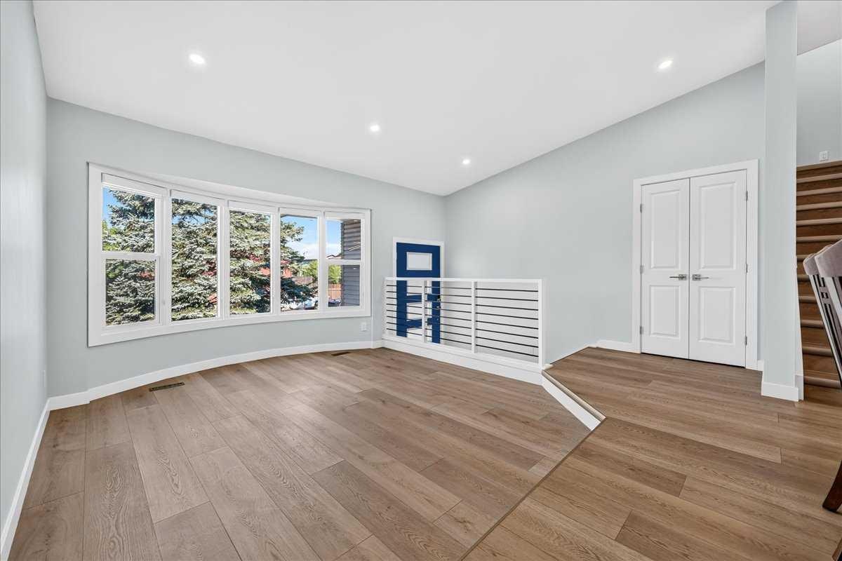 55 Whitehaven Crescent NE - 4