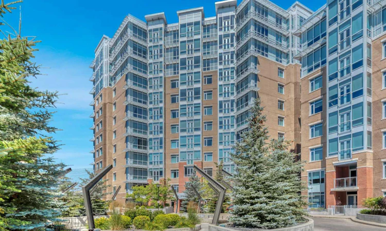1103-16 Varsity Estates Circle NW